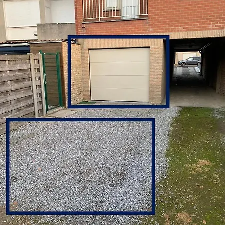 C-blanche Apartment